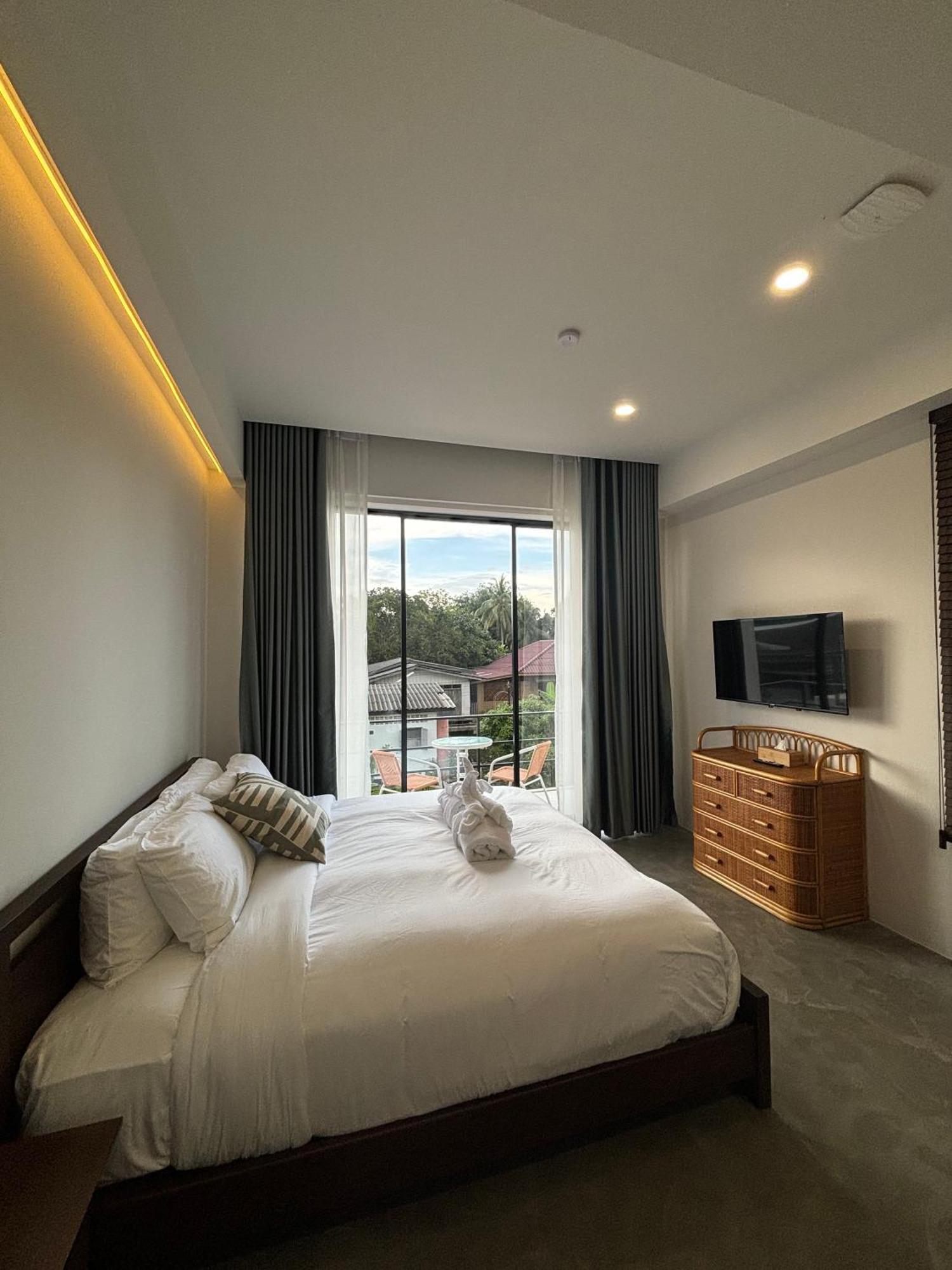 The Episode Boutique Hotel Surat Thani Bagian luar foto