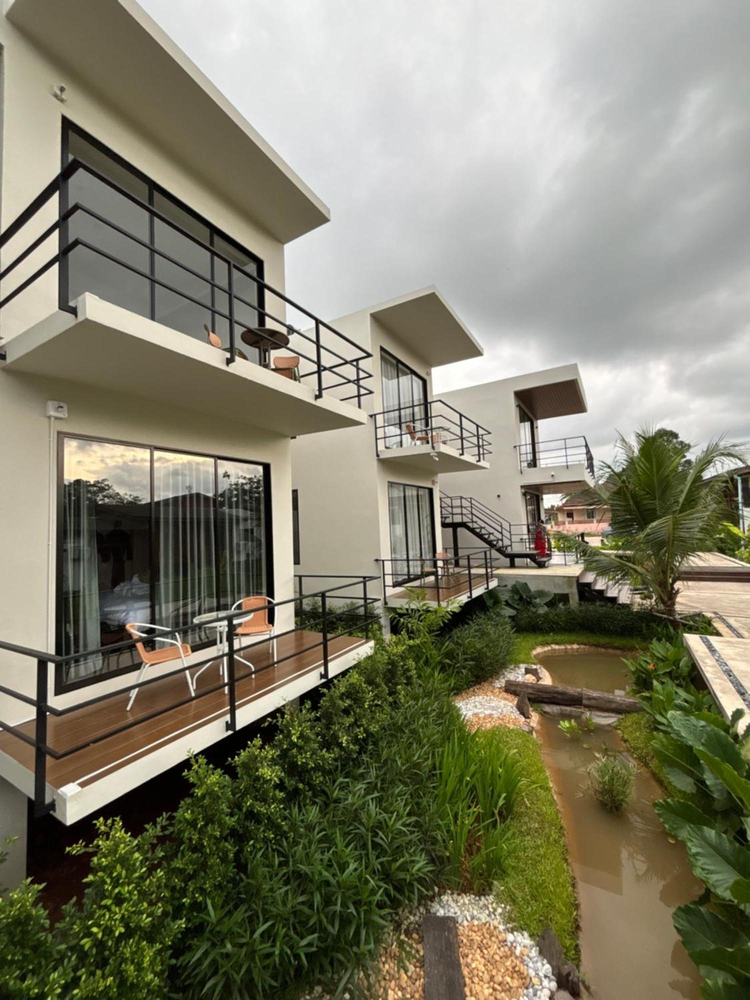 The Episode Boutique Hotel Surat Thani Bagian luar foto